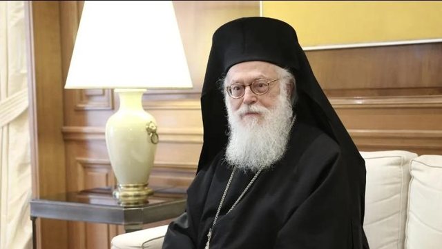 Nis procesi delikat për nxjerrjen nga koma të Anastas Janullatos
