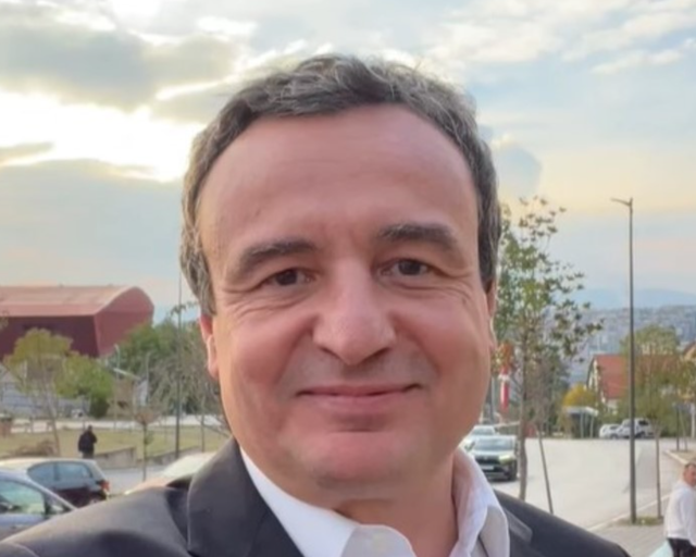 Kurti mesazh qytetarëve: Thirrni familjarët, miqtë dhe të afërmit që të dalim sa më shumë për të votuar