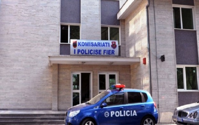Alarm grabitjesh në Fier/ 20 raste në dy muaj, 5 prej tyre janë vjedhje me mashtrim!