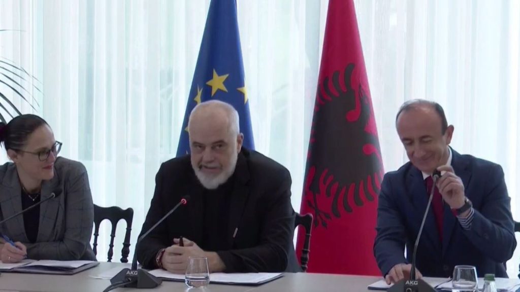 “S’ka lënë gjë pa më thënë në Parlament, tani të shohim ç’do bëjë”, Rama prezanton Dashnor Sulën si Kryeinspektor të Përgjithshëm: Ka kualifikimin e duhur