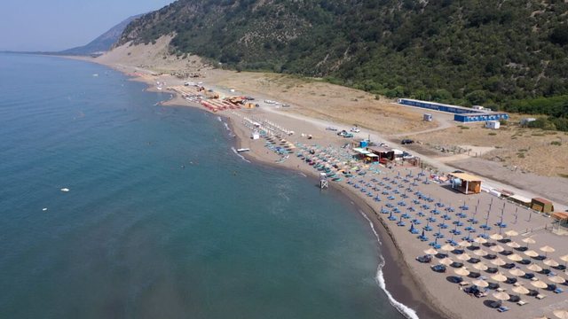 Mbyllen hetimet për kompleksin pa leje te Rana e Hedhun, dërgohen për gjykim 9 persona