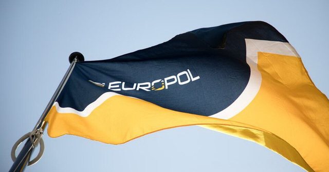 Europol jep SHIFRAT: Në Evropë veprojnë 731 rrjete të krimit të organizuar