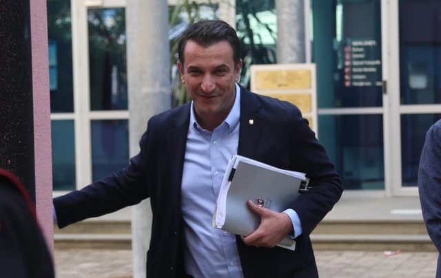 Shtyhet procesi ndaj Veliajt dhe Xoxës, GJKKO gjobit avokatin e kryebashkiakut dhe caktohet mbrojtës kryesisht