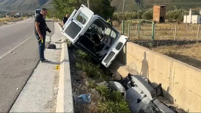 Detaje nga aksidenti tragjik në Dukat, fugoni ishte me punonjës, 3 prej tyre nga e njëjta familje (EMRAT)