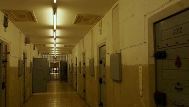 Gjenden kokainë dhe kanabis të fshehura mes ushqimeve në Burgun 313