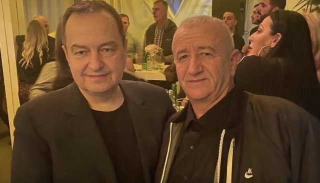 U arrestua për spiunazh, mësuesit që dyshohet se bashkëpunonte me BIA-n serbe i gjenden mijëra euro në shtëpi