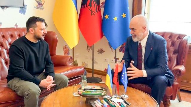 “Nuk do ta njohim Kosovën” – Rama i shkruan Zelenskyt: Nacionalistët reaguan kundër Ukrainës, por ne nuk ndikohemi