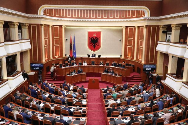 PS injoron kundërshtitë, më 8 tetor do të miratojë me votat e veta Hartën e re Territoriale