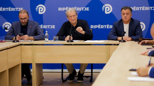 Berisha për ish-kreun e SHISH: Hyseni ishte përgjegjëse direkt para Kryeministrit