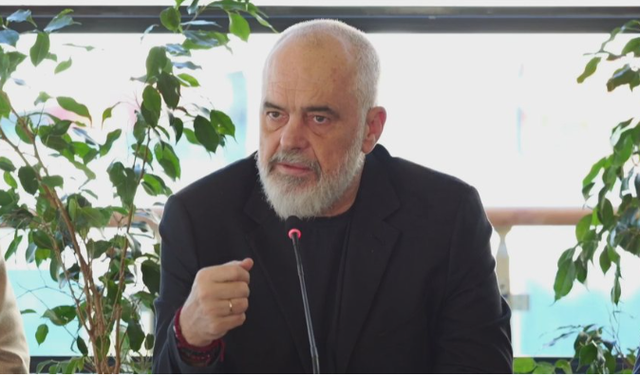 Rama reagon për zjarret në Himarë: Nis vlerësimi i dëmeve, dëmshpërblim për të prekurit