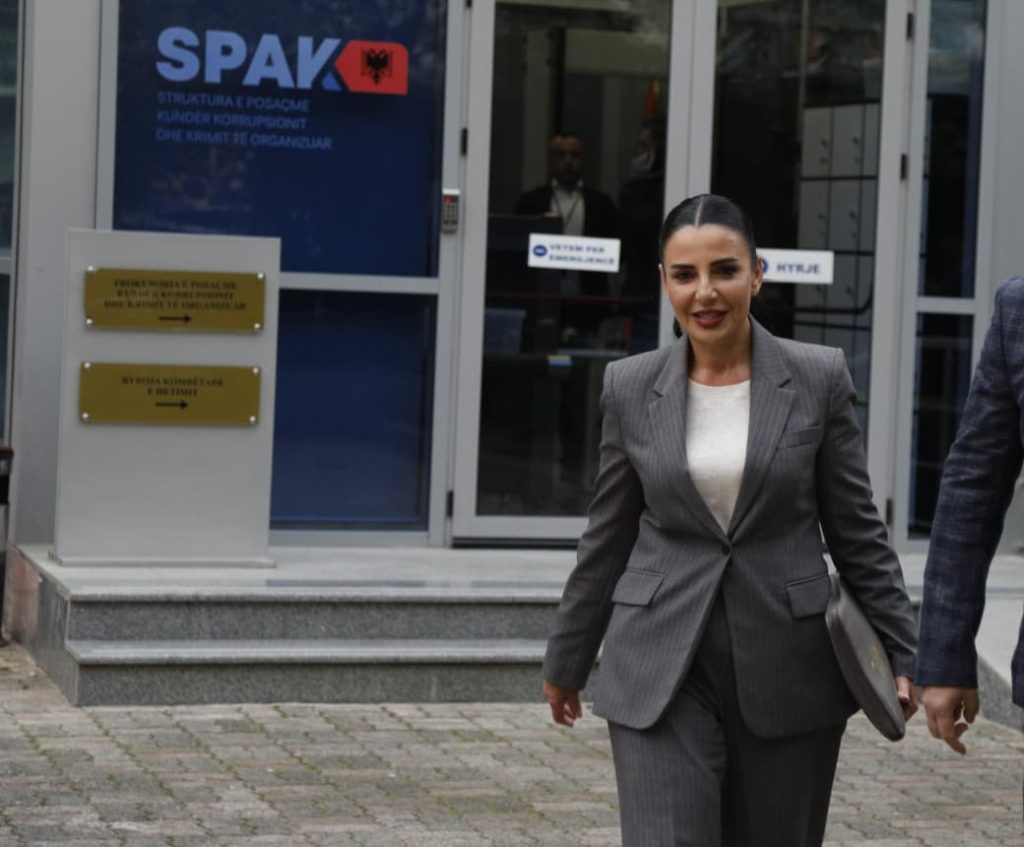 Hetimet ndaj Ballukut/ Sekuestrohen pasuri të tjera në Palasë, dyshohet se i përkasin ish-zv.kryeministres