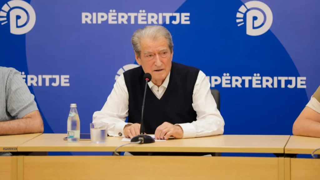 Berisha me aleatët për Territorialen: Rama po e përdor reformën për përqendrim të mëtejshëm të pushtetit vendor