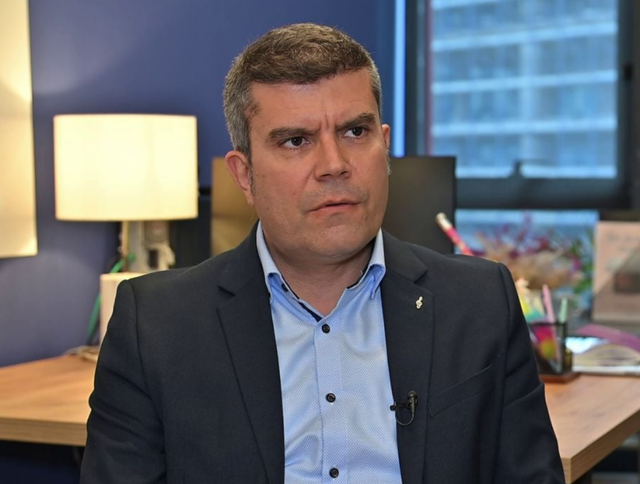 “Më mori në telefon dhe…”, Ermal Hasimja rrëfen pse u bashkua me Florjan Binajn: Ja çfarë më tha