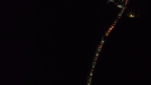 PAMJET me DRON/ Radhë kilometrike dhe KAOS nga Librazhdi në Elbasan, qindra automjete mbeten të bllokuara!