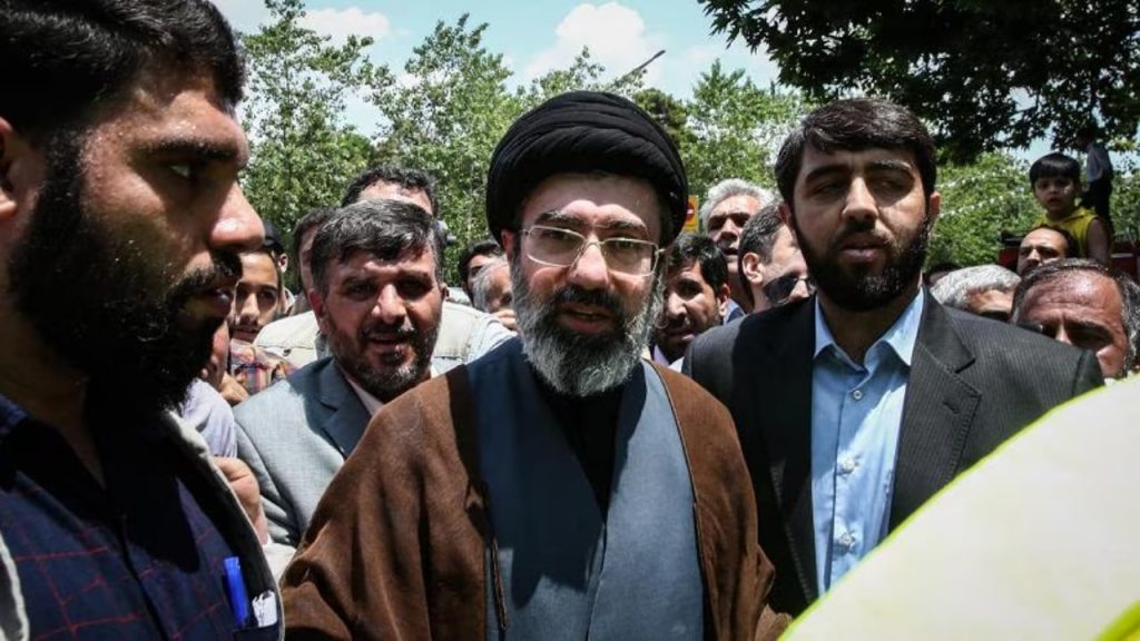 Zgjidhet Udhëheqësi i ri Suprem i Iranit, djali i Khameneit