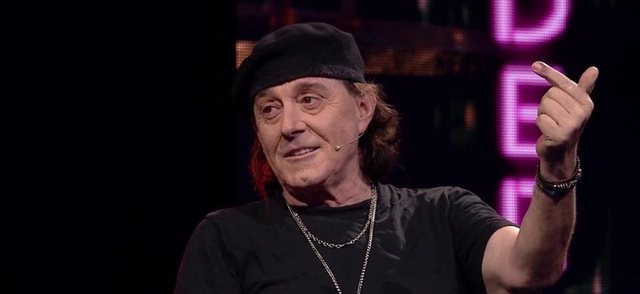 Edhe Aleksandër Gjoka përfshihet në debatin mbi kufirin e moshës në “Festivalin e Pranverës”