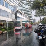 Bie zjarr në katin e katërt të “Hotel Tirana”