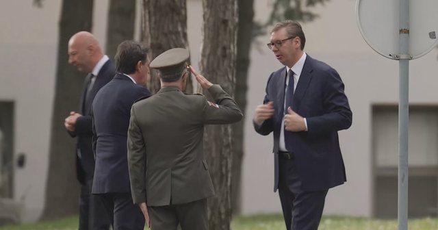 “Qendroni larg Rusisë” – Paralajmërimi i fortë amerikan për Serbinë