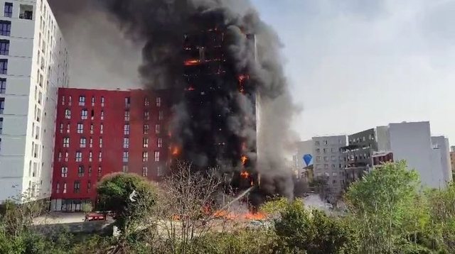 Përfundon ekspertiza për zjarrin në pallatin tek Farmacia 10, ja cili është shkaku i rënies së flakëve