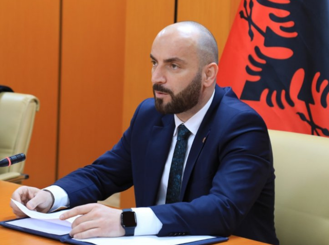 Zbardhet vendimi: Gjykata e Lartë e quan të paligjshëm shkarkimin e Gledis Nanos, dëmshpërblehet me 100 milionë lekë