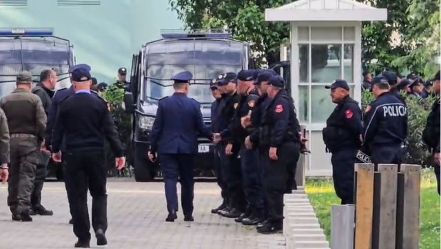 Protesta e PD-së/ 1500 efektivë në terren, mes tyre edhe vetë drejtori i Policisë së Shtetit