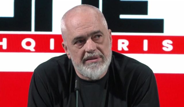 Rama në Fier: Korrupsioni s’bën ligjin në Shqipëri! Rritja ekonomike, si kurrë më parë