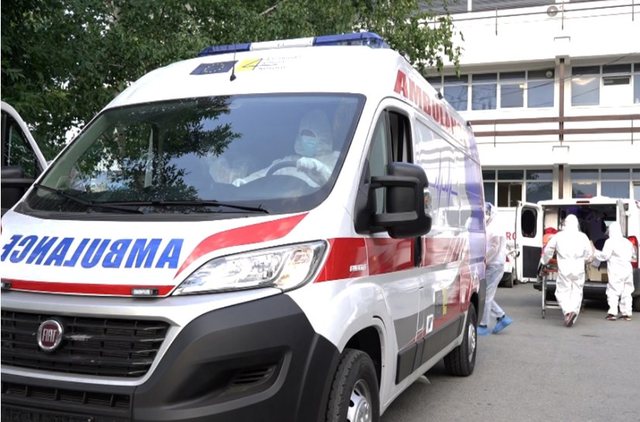 Tragjedi në Kosovë, babai dhe dy fëmijët e mitur humbin jetën nga zjarri në banesë!