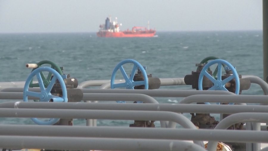 Armëpushimi “shëron” botën, bie çmimi i naftës dhe rriten aksionet pas ulje së armëve