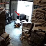 Vodhën 40 tonë kafe në subjektin ku punonin dhe e shitën duke përfituar 800 mijë Euro, arrestohen 2 magazinierët