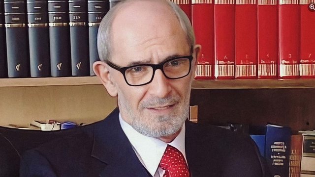 Ndahet nga jeta në moshën 89-vjeçare akademiku Rexhep Qosja