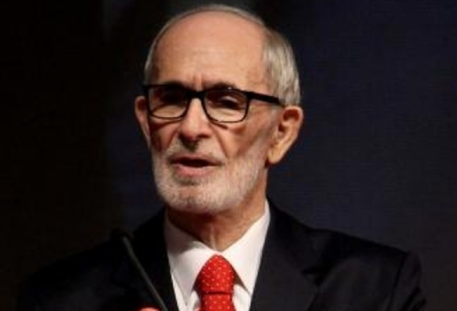 Ndarja nga jeta e Rexhep Qosjas, sot ditë zie kombëtare në Kosovë