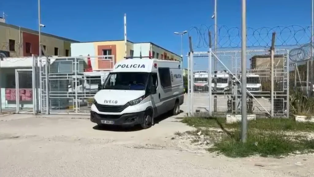 Përfundon pas dy orësh kontrolli në paraburgimin e Vlorës, nuk gjenden sende të paligjshme