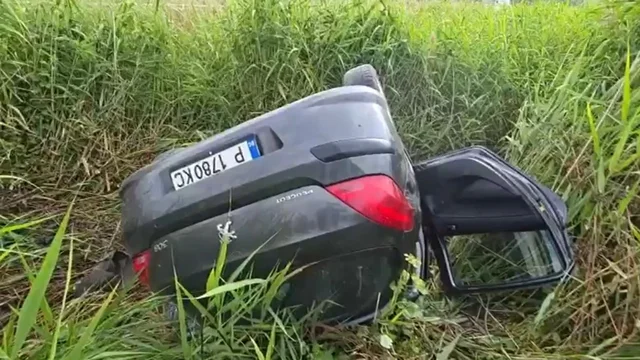 Zbardhet aksidenti në aksin Lushnje-Berat, 29-vjeçari: Prita të vinte dikush, pastaj dola vetë nga makina