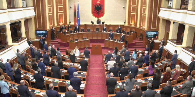 PS paralajmëron ndërhyrje në Kodin Rrugor: Të fortët e lagjeve duhen bërë shembull!