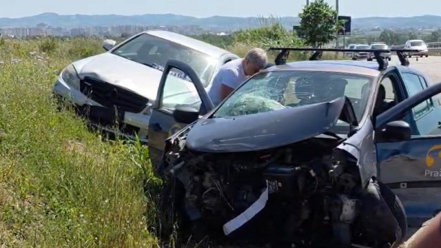 Aksident i rëndë në Fier: Plagosen katër persona, mes tyre dy turistë