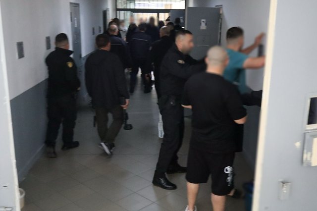Deklarata e fortë e gazetares: Një personazhi i njohur nga bota e krimit u tentua të vritej brenda në burg. Do ekzekutohej nga dy të burgosur të tjerë