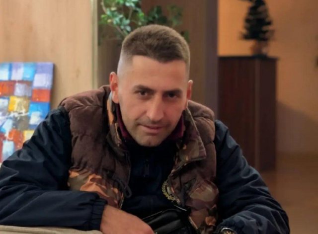 Kush është “Titi” që u plagos në Greqi!