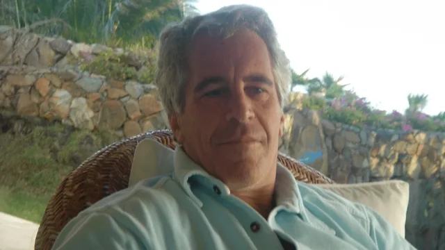“Nuk kanë gjetur asgjë”, zbulohet letra e fundit e Jeffrey Epstein përpara se të vriste veten në burg