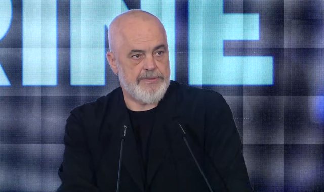 “Shteti po fal Zvërnecin?”, Rama: Lajm i rremë, ajo është një pronë private ‘dembabadem’!