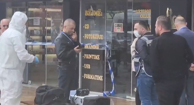 Grabitje me armë në një argjendari në Kamëz