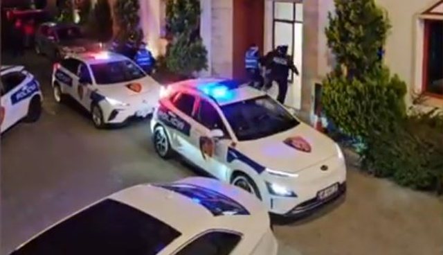 Ngritën ‘fole’ prostitucioni në kryeqytet, arrestohen vietnamezja dhe kinezja!