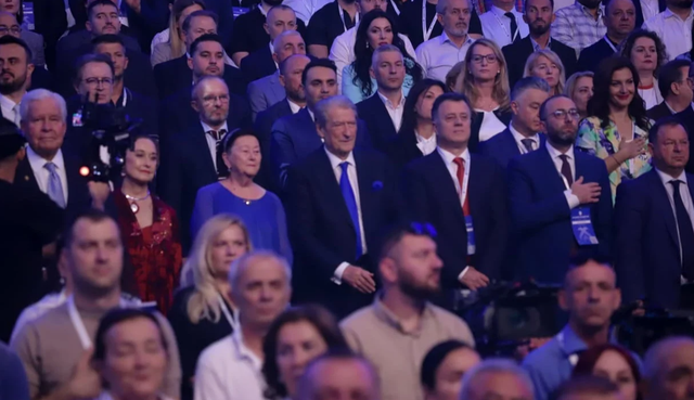 Berisha “spastron” Këshillin Kombëtar/ Nga Aldo Bumçi e Arben Imami te Bujar Kapexhiu e Julian Deda, emrat e njohur që mbetën jashtë listës