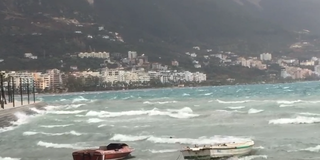 E rëndë në Vlorë: 25-vjeçari gjendet i varur në kullën e vrojtimit