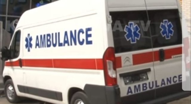 Tronditëse në Kosovë/ Foshnja vdes pas lindjes në tualet!