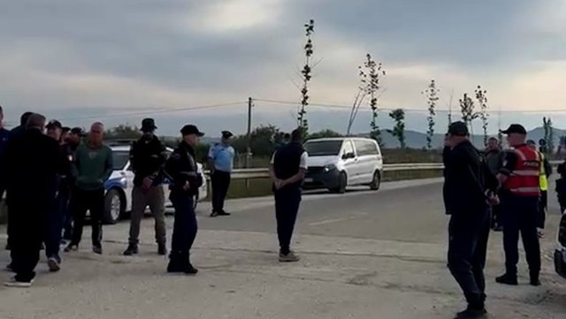 Përplasjet mes kompanive të Pacollit dhe Ademit, Policia zbarkon në Aeroportin e Vlorës