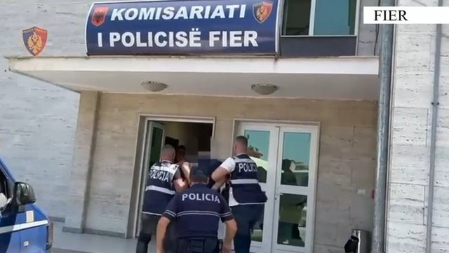 EMRI/ Ktheu shtëpinë në depo armatimi, arrestohet 43-vjeçari!