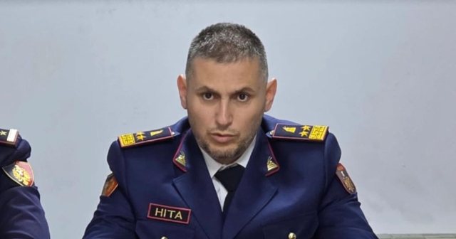 Skënder Hita pezullon kryekomisarin dhe nënkomisarët e Shkodrës, pas zbulimit të një plantacioni droge (një qytetar i çoi mesazh kryepolicit Hita)