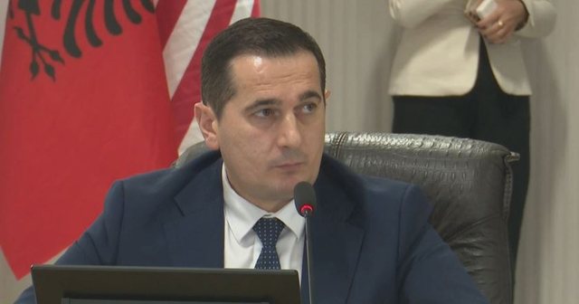 Aksionet e bujshme të SPAK ditët e fundit, reagon Klodjan Braho
