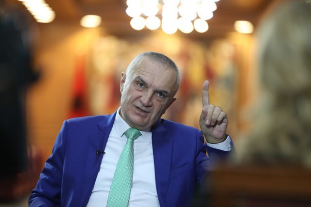 Ndahet nga jeta babai i Ilir Metës!