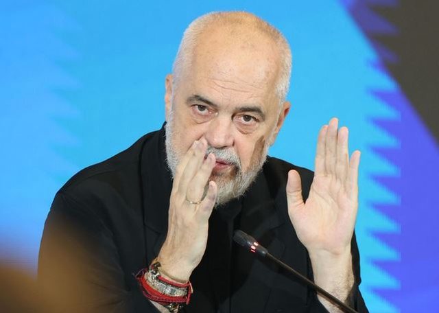 “U shfaqën shqiponjat të mbrojnë atdheun nga 4 miliardë euro investim” – Rama reagon sërish për Zvërnecin: Dilni në protestë sot, se mbulimin nga mediat greke e keni të sigurtë